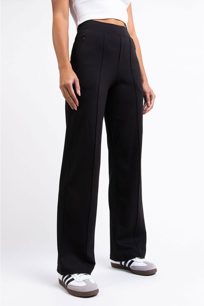 https://madlady.co.uk/media/catalog/product/cache/6b9472372bebbe971c9c41dce42a91da/p/a/pan1894-active-ultra-stretch-suit-pants-with-pintucks-molly-black-20240206-1.jpg